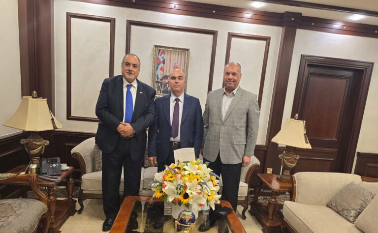 Read more about the article اتحاد العمال يهنئ د. جادالله الخلايلة بتعيينه مديراً عاماً للضمان الاجتماعي