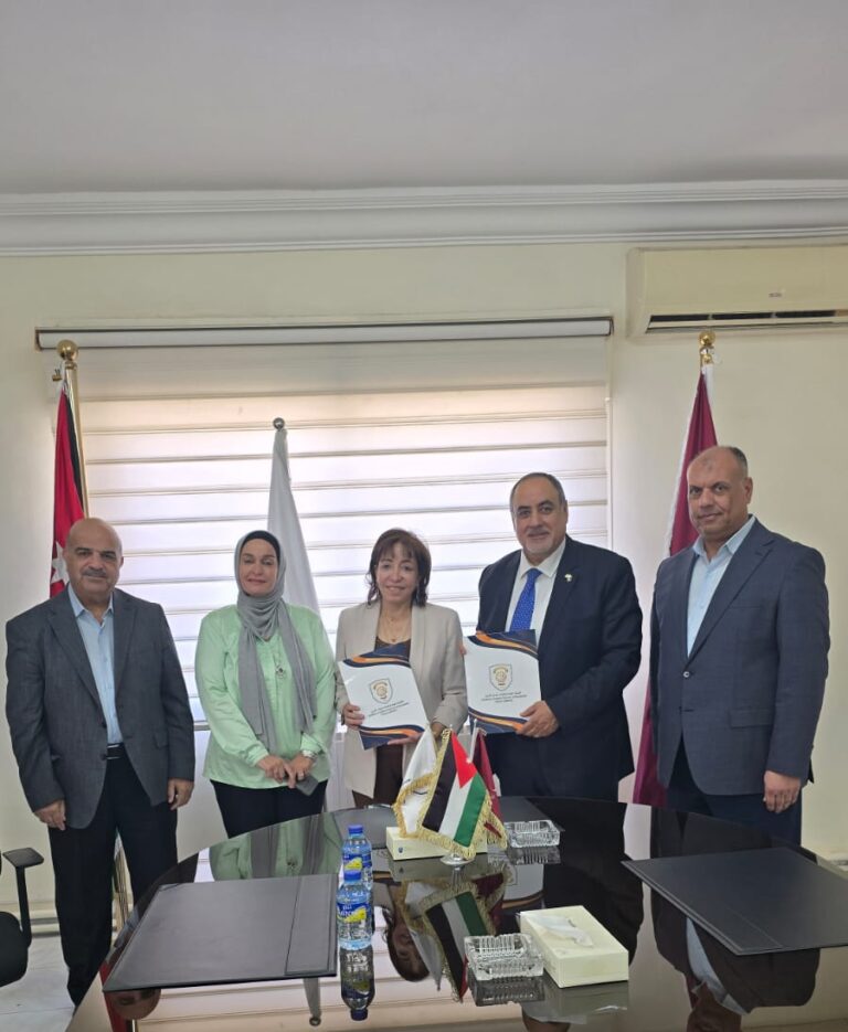 Read more about the article اتحاد العمال و”تمكين” يوقعان مذكرة تفاهم هدفها تعزيز حقوق العمال