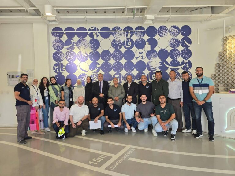 Read more about the article نقابة العاملين في الطباعة تختتم ورشة عمل حول الحقوق العمالية