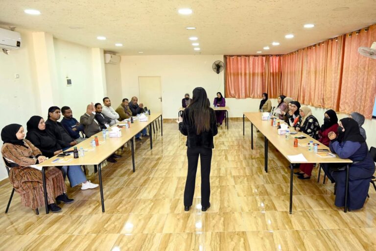 Read more about the article جلسة توعية قانونية في محافظة الكرك ضمن مشروع “قوة النقابات”