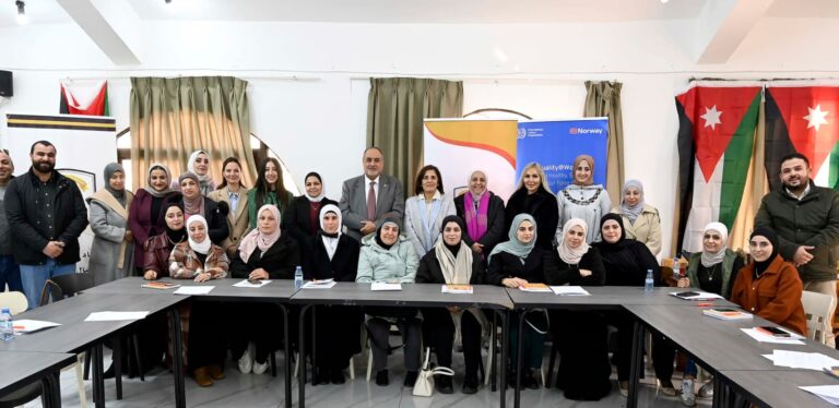 Read more about the article اختتام جلسات التوعية القانونية ضمن مشروع “قوة النقابات”