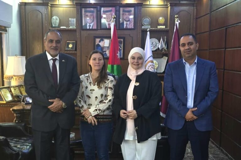 Read more about the article تعزيز الشراكة الاستراتيجية القائمة مع مفوضية الأمم المتحدة لشؤون اللاجئين (UNHCR)